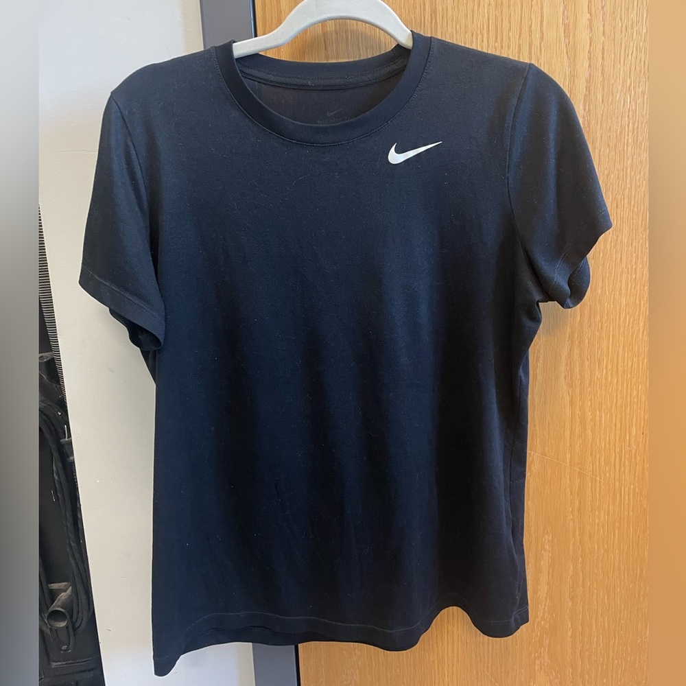 Nike workout tee